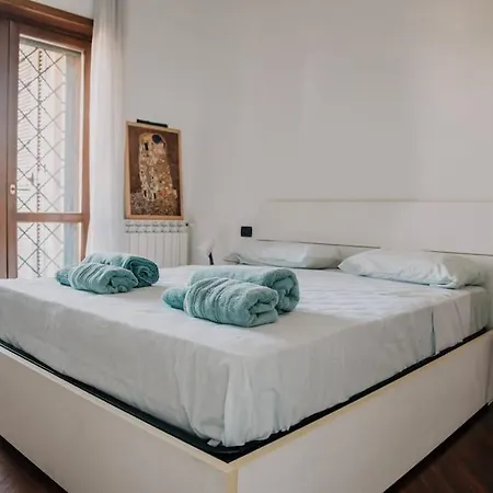 Apartment Poccio House *